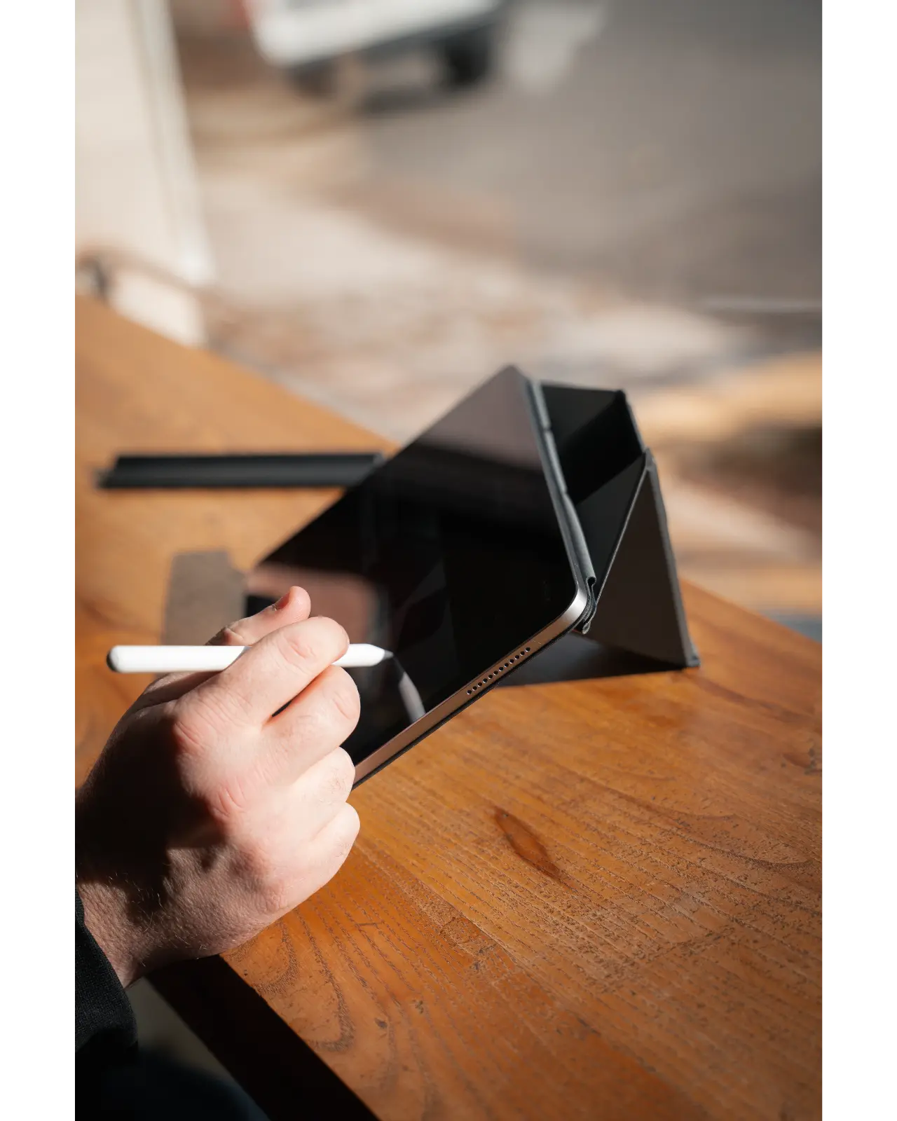 Final Stone™ | iPad Origami Case
