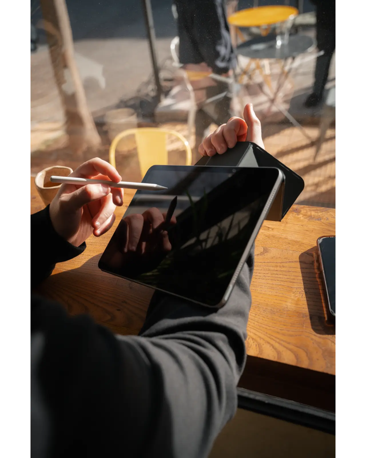 Final Stone™ | iPad Origami Case