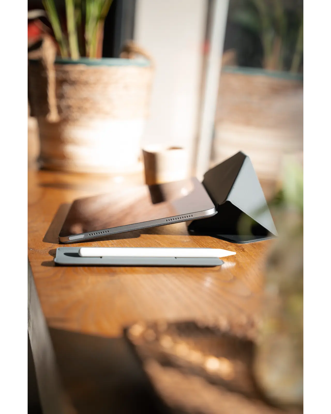 Final Stone™ | iPad Origami Case