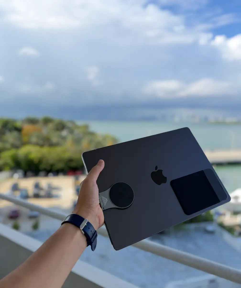 Final Stone™ | SSD Pocket - Funda Adhesiva para Disco Externo / SSD