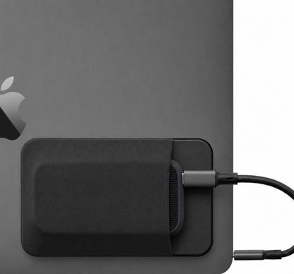 Final Stone™ | SSD Pocket - Funda Adhesiva para Disco Externo / SSD