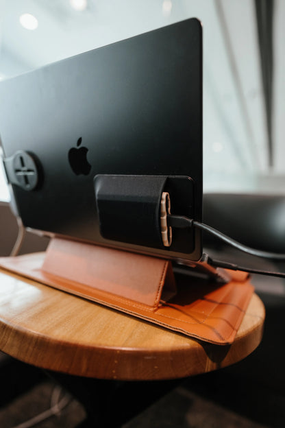 Final Stone™ | SSD Pocket - Funda Adhesiva para Disco Externo / SSD